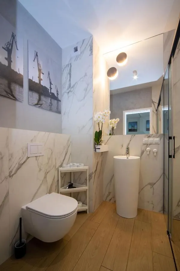 Maya'S Flats & Resorts 38 - Walowa 23 Gdansk Poland