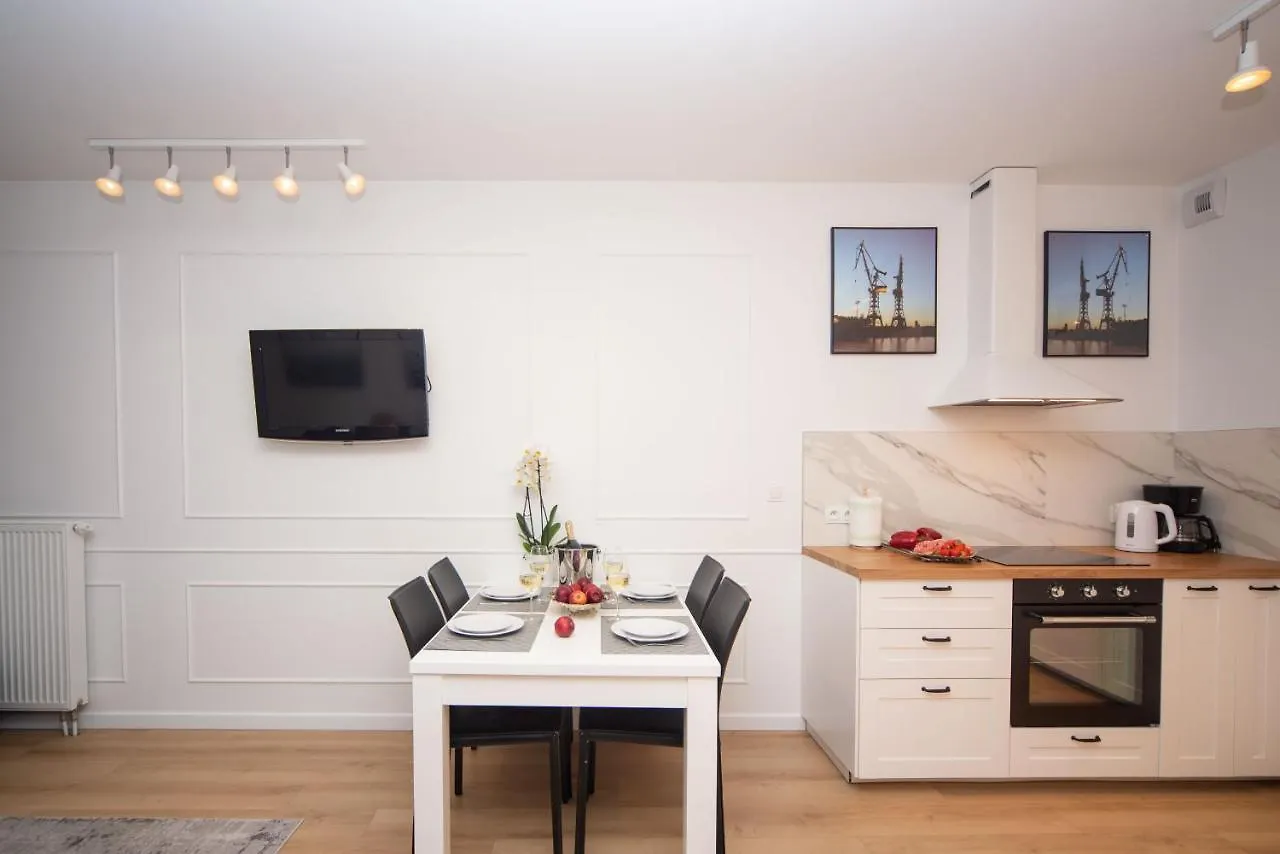 Apartment Maya'S Flats & Resorts 38 - Walowa 23 Gdansk Poland